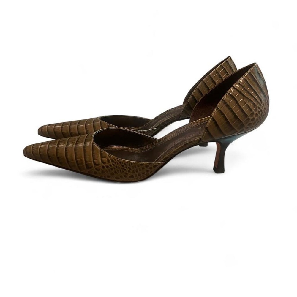 Ann Taylor brown crocodile skin texture kitten heels in US 6.5 Eegance
